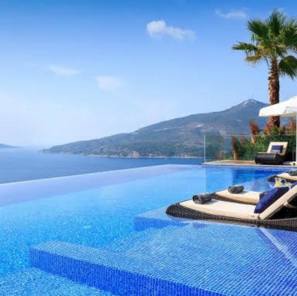 Last 2!!$45ea.💋Offers Welcome bikini😍 - Picture 5 of 7